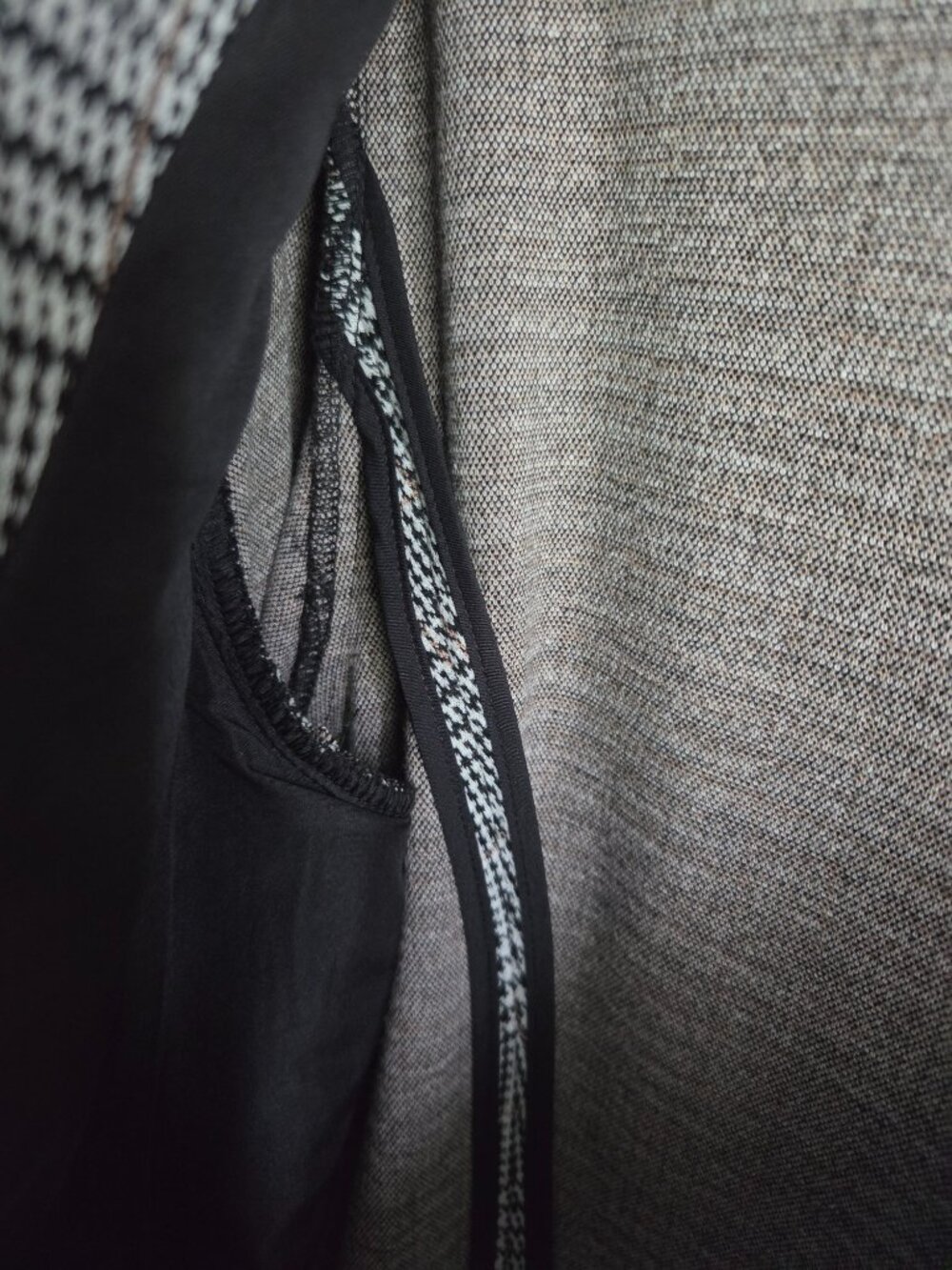 Amanda & Chelsea Burberry plaid stretch knit blazer jacket - EUC - size L WHBM - Picture 9 of 10